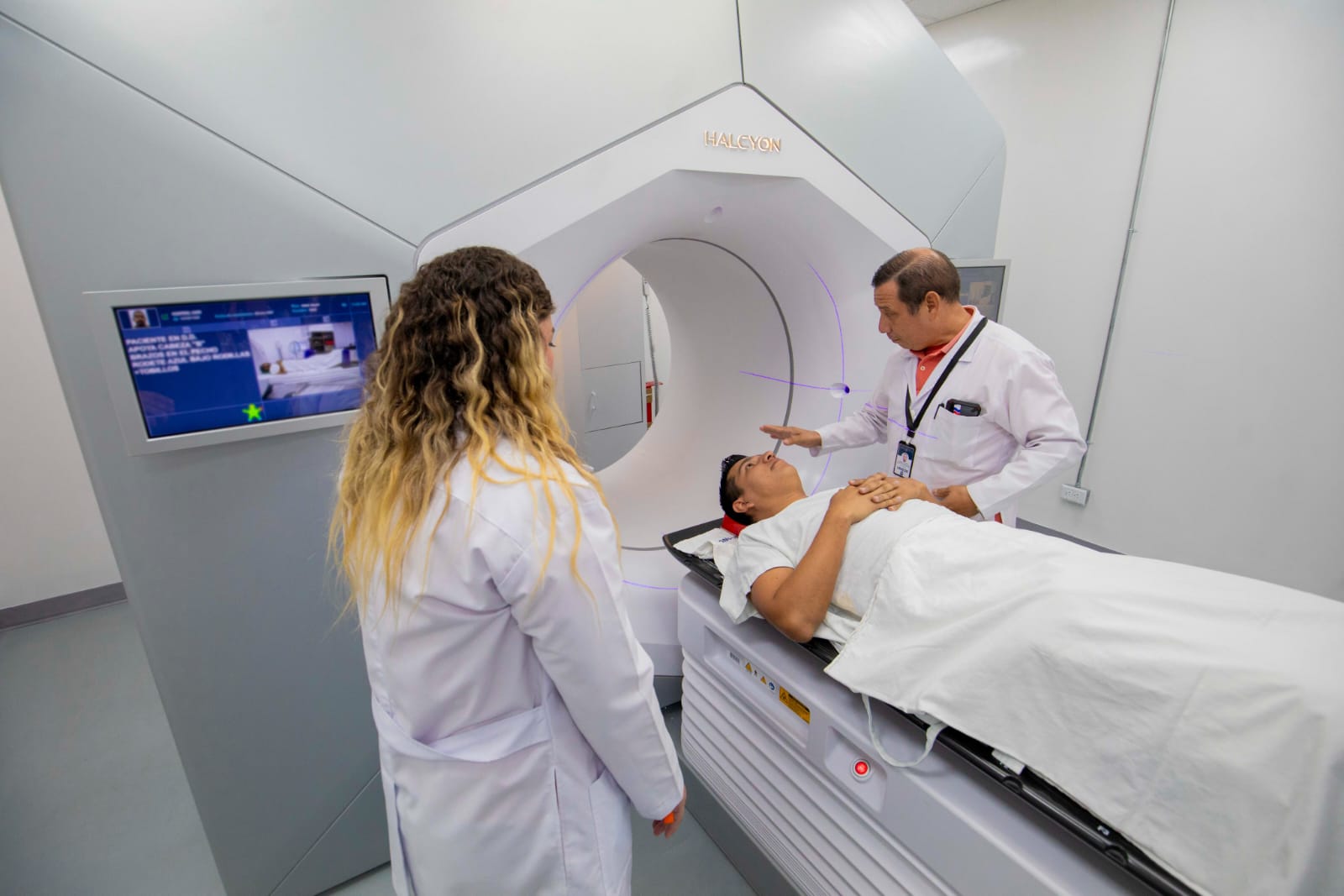 Nuevo acelerador lineal fortalecerá tratamiento contra el cáncer en El Salvador nuevo-acelerador-lineal-fortalecera-tratamiento-contra-el-cancer-en-el-salvador